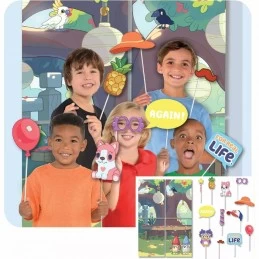 Bluey Scene Setter with Photo Props | Bluey Party Supplies